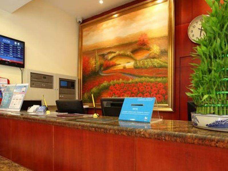 汉庭酒店兰州火车站店 外观 照片